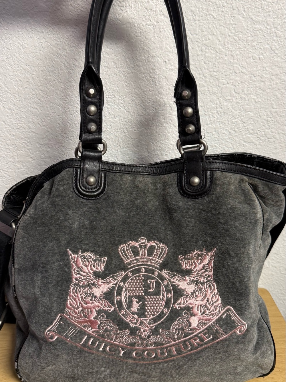 Juicy Couture Gray Denim Shoulder Bag with Pink Crest Embroidery - Picture 5 of 14